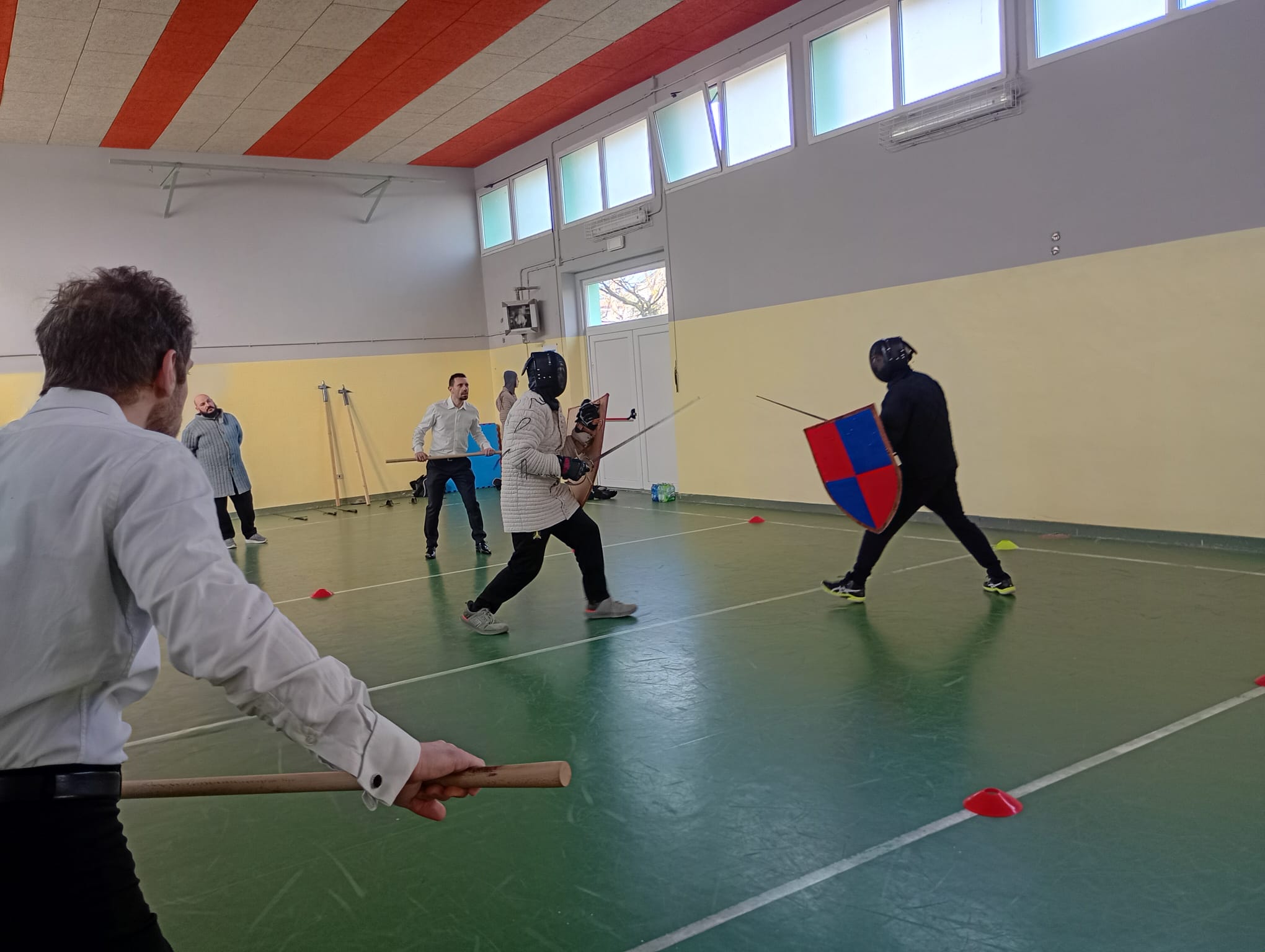 chi siamo, Foto degli associati durante la lezione